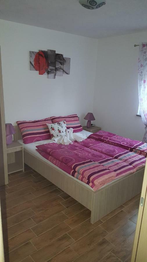 Apartment Rose Póla Kültér fotó
